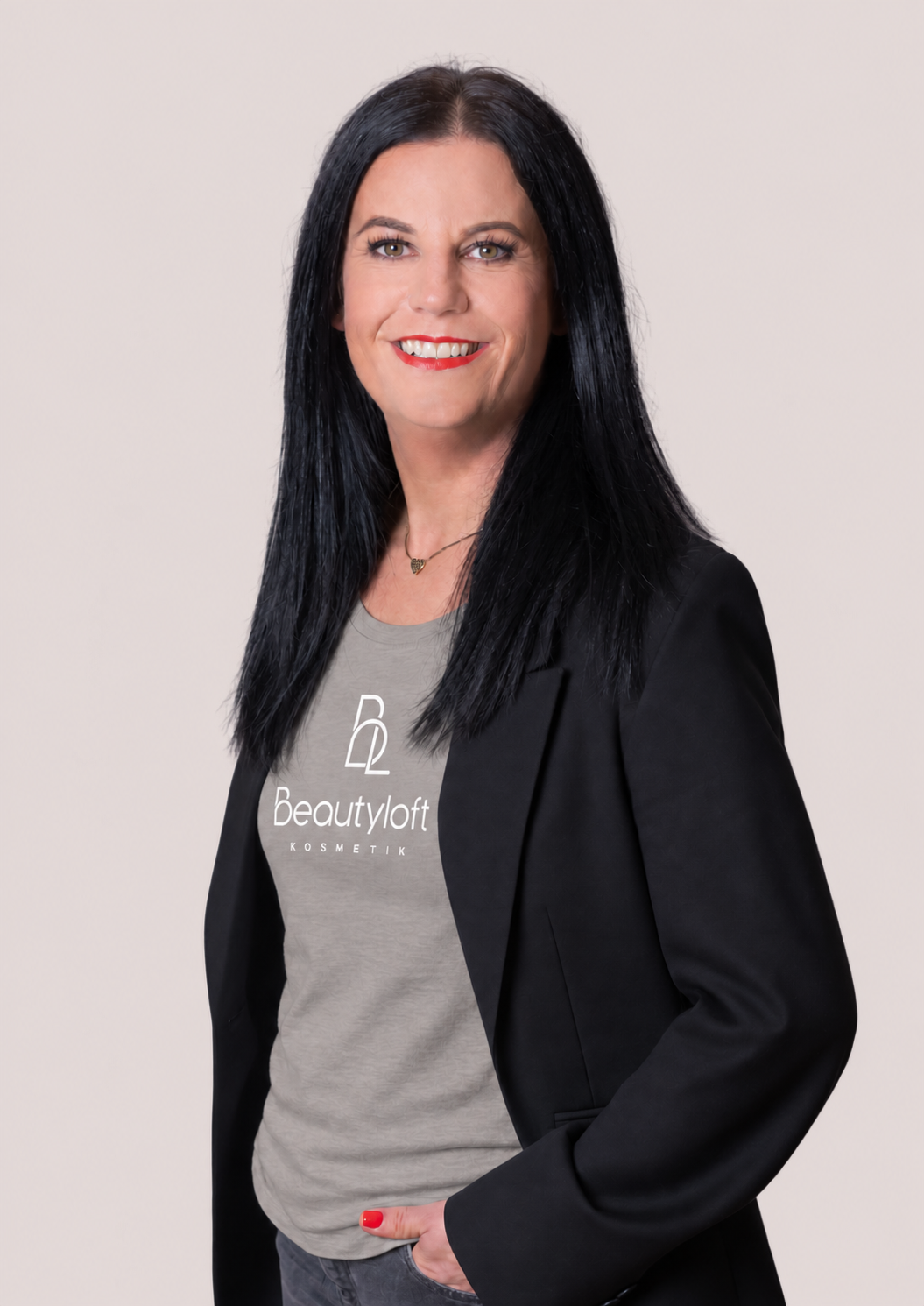 Pamela vom Beautyloft Team